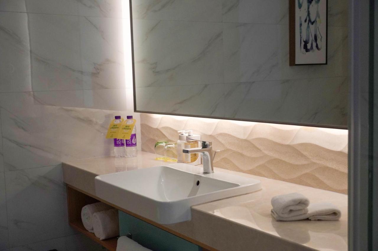 Holiday Inn Tianjin Xiqing By Ihg Exterior foto